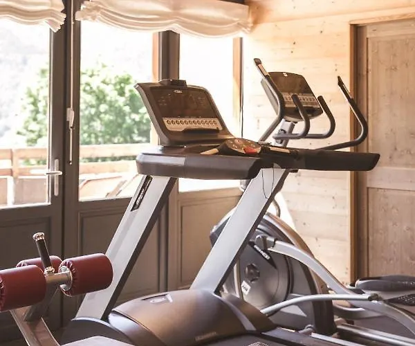 Les Hauts De Saint-lary * 생라리술랑