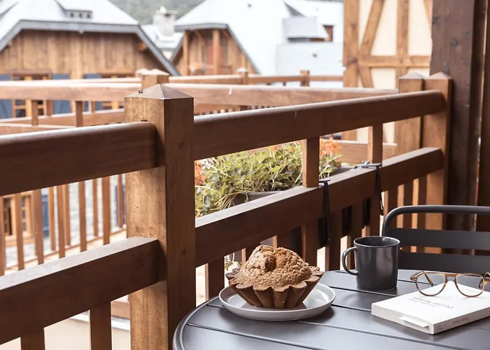 Les Hauts De Saint-lary 생라리술랑