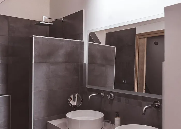 Les Hauts De Saint-lary 생라리술랑